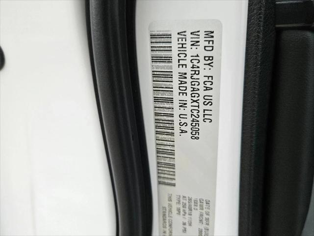 2026 Jeep Grand Cherokee Altitude 4x2