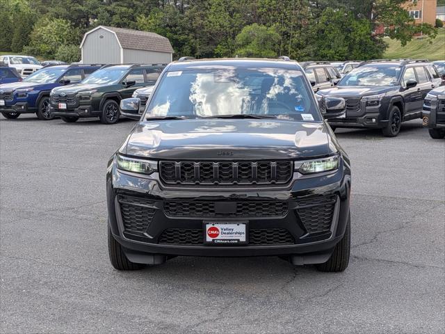 2026 Jeep Grand Cherokee GRAND CHEROKEE LAREDO ALTITUDE 4X4 2026 Jeep Grand Cherokee GRAND CHEROKEE LAREDO ALTITUDE 4X4