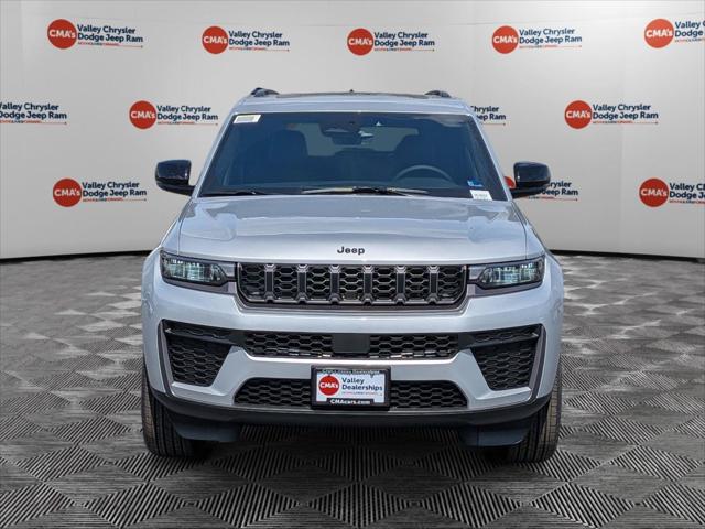 2026 Jeep Grand Cherokee GRAND CHEROKEE LAREDO ALTITUDE 4X4 2026 Jeep Grand Cherokee GRAND CHEROKEE LAREDO ALTITUDE 4X4