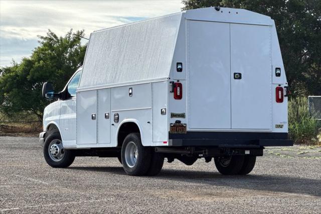 2026 Chevrolet Express Cutaway Work Van