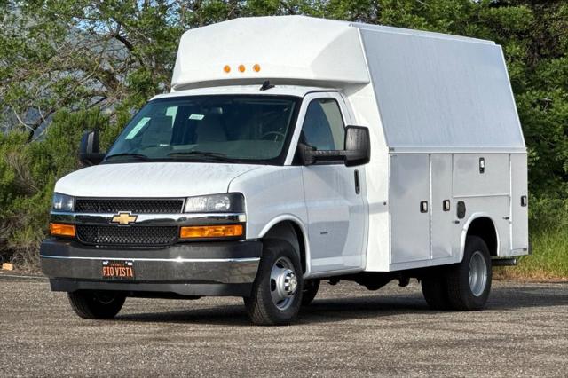 2026 Chevrolet Express Cutaway Work Van