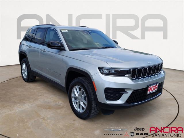 2026 Jeep Grand Cherokee GRAND CHEROKEE LAREDO X 4X2