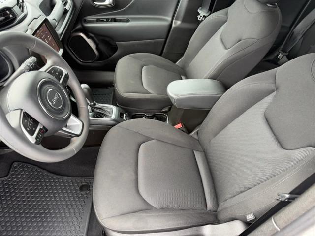 2023 Jeep Renegade Latitude 4x4