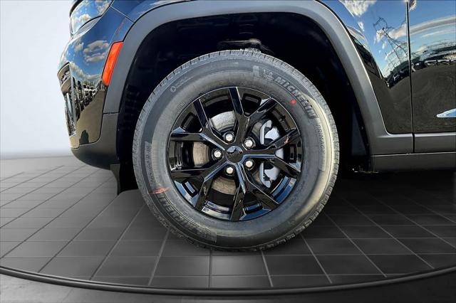 2026 Jeep Grand Cherokee Altitude 4x4