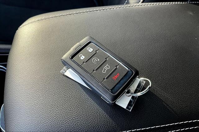 2026 Jeep Grand Cherokee Altitude 4x4