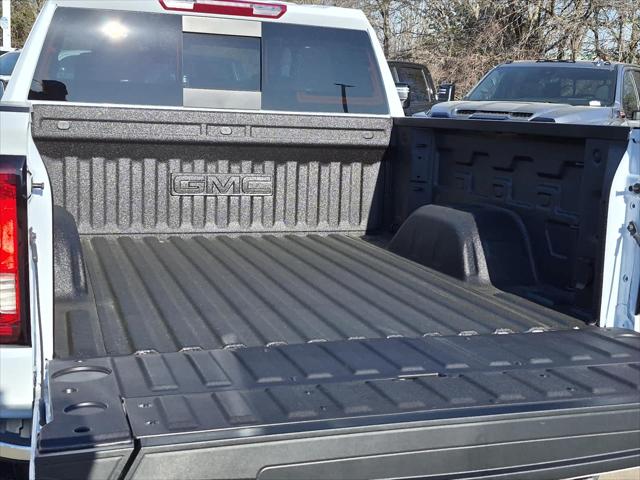 2026 GMC Sierra 1500 Crew Cab, Short Bed, SLT, 4WD