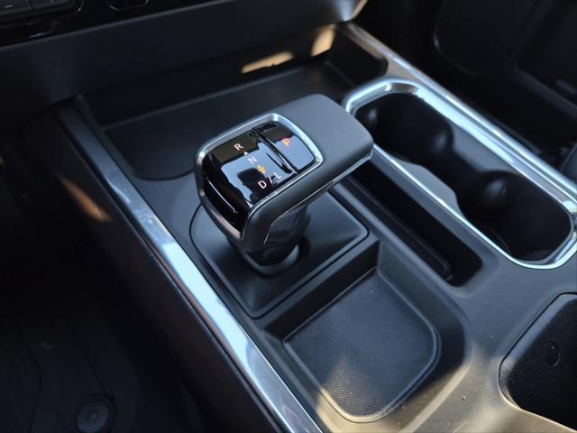 2026 GMC Sierra 1500 Crew Cab, Short Bed, SLT, 4WD