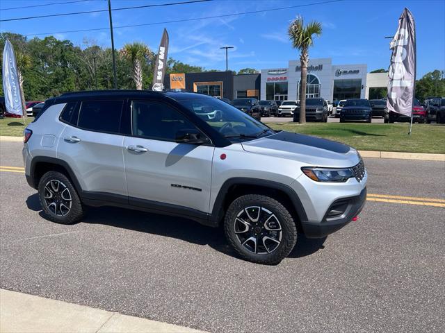 2026 Jeep Compass COMPASS TRAILHAWK 4X4 2026 Jeep Compass COMPASS TRAILHAWK 4X4