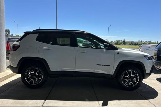 2026 Jeep Compass COMPASS TRAILHAWK 4X4
