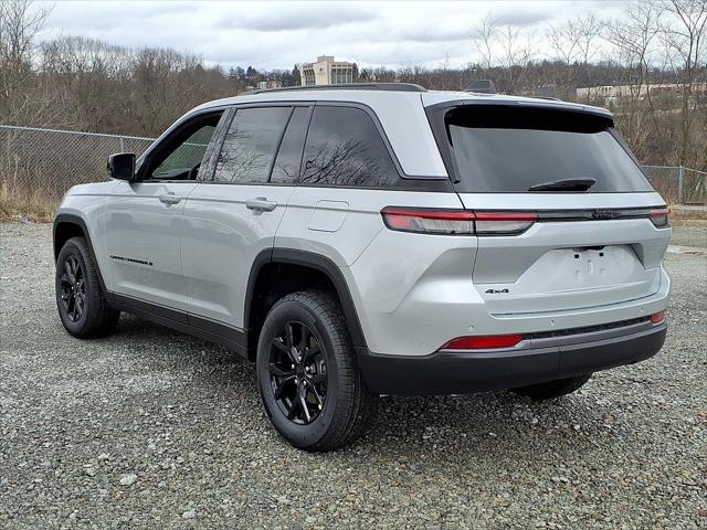 2026 Jeep Grand Cherokee GRAND CHEROKEE LAREDO ALTITUDE 4X4 2026 Jeep Grand Cherokee GRAND CHEROKEE LAREDO ALTITUDE 4X4