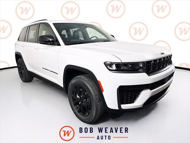 2026 Jeep Grand Cherokee GRAND CHEROKEE LAREDO ALTITUDE 4X4