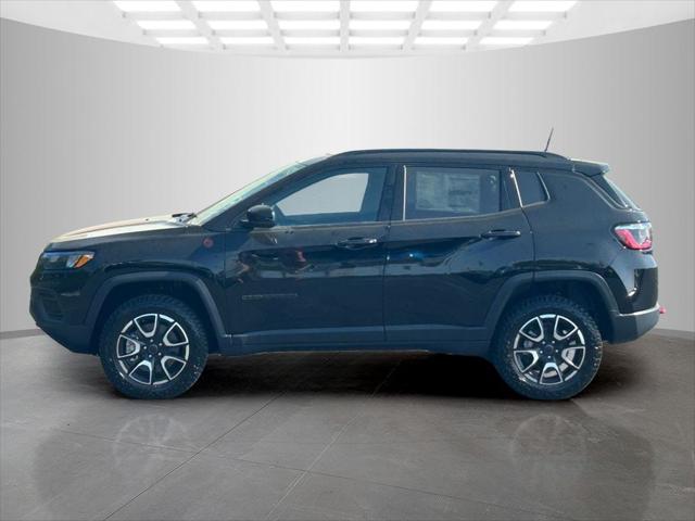 2026 Jeep Compass COMPASS TRAILHAWK 4X4