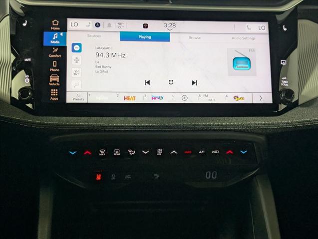 2026 Jeep Cherokee Laredo 4x4