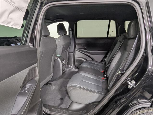 2026 Jeep Cherokee Laredo 4x4