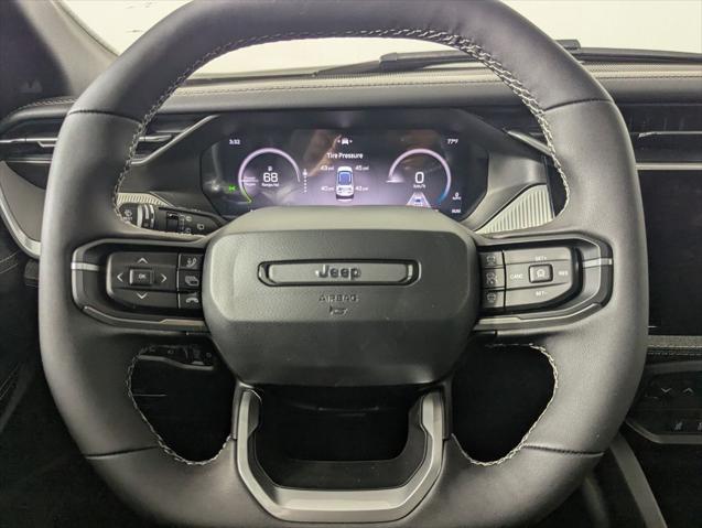 2026 Jeep Cherokee Laredo 4x4