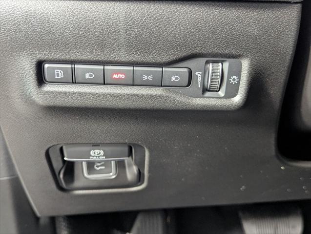2026 Jeep Cherokee Laredo 4x4