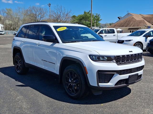 2026 Jeep Grand Cherokee GRAND CHEROKEE LAREDO ALTITUDE 4X4