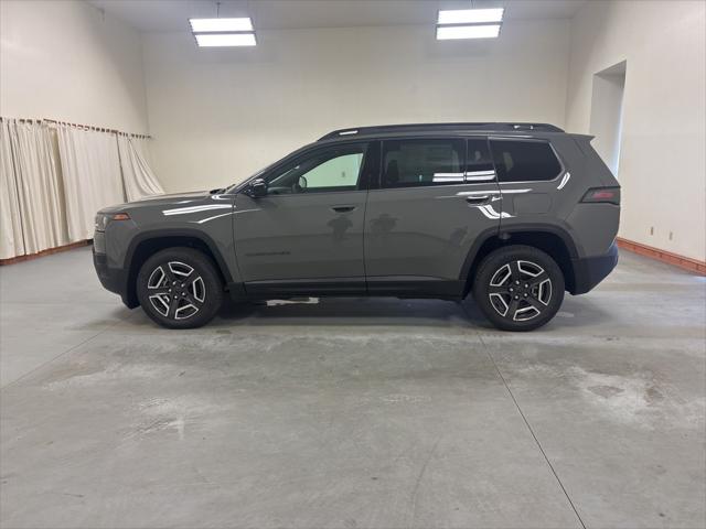 2026 Jeep Cherokee Laredo 4x4