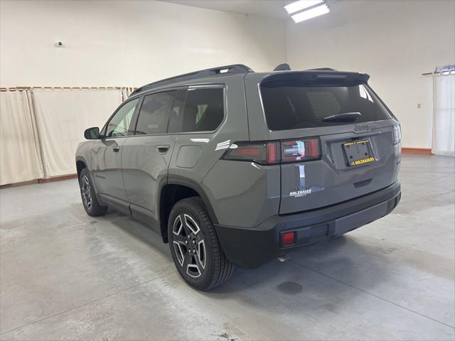 2026 Jeep Cherokee Laredo 4x4