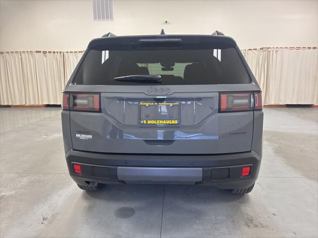 2026 Jeep Cherokee Laredo 4x4