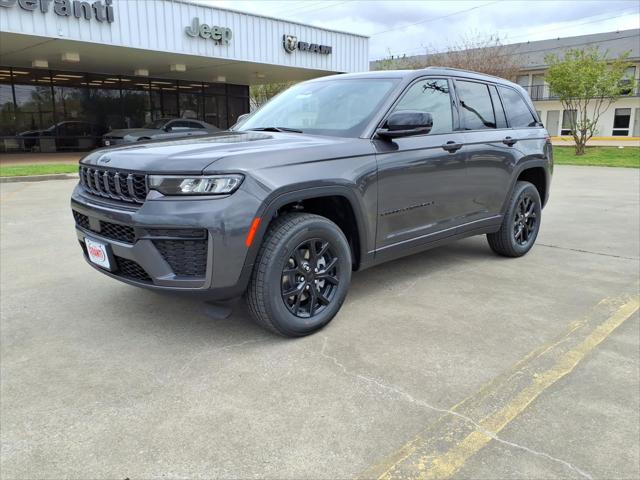 2026 Jeep Grand Cherokee Altitude 4x2