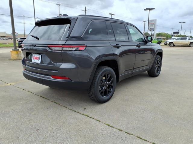 2026 Jeep Grand Cherokee Altitude 4x2