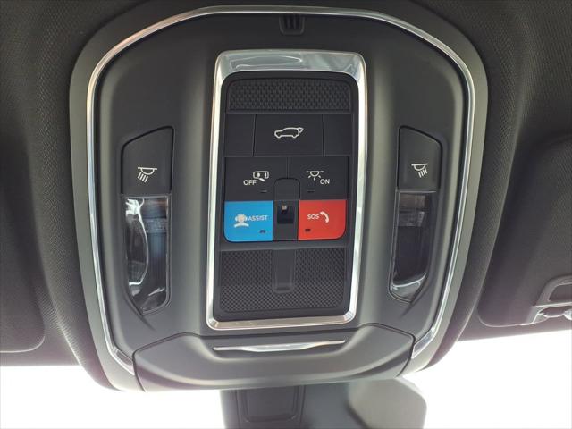 2026 Jeep Grand Cherokee Altitude 4x2