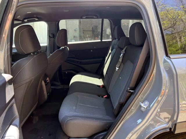 2026 Jeep Cherokee Laredo 4x4