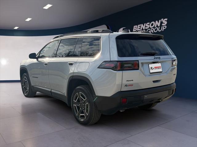 2026 Jeep Cherokee CHEROKEE LAREDO 4X4