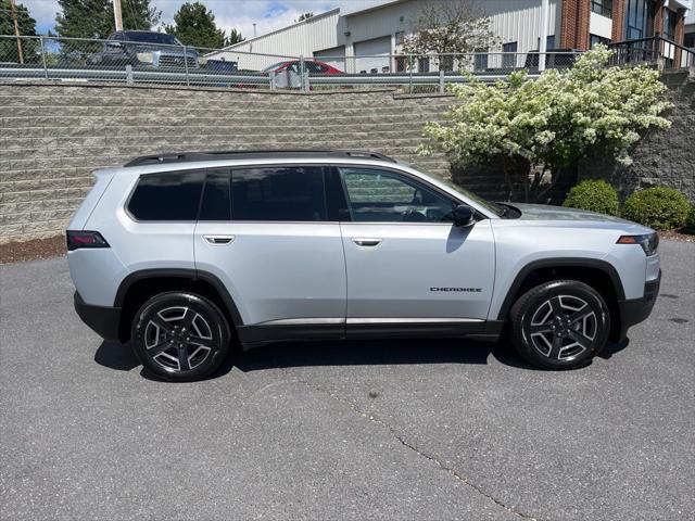 2026 Jeep Cherokee CHEROKEE LAREDO 4X4