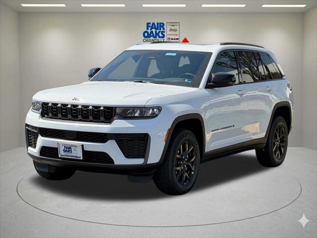 2026 Jeep Grand Cherokee GRAND CHEROKEE LAREDO ALTITUDE 4X4 2026 Jeep Grand Cherokee GRAND CHEROKEE LAREDO ALTITUDE 4X4