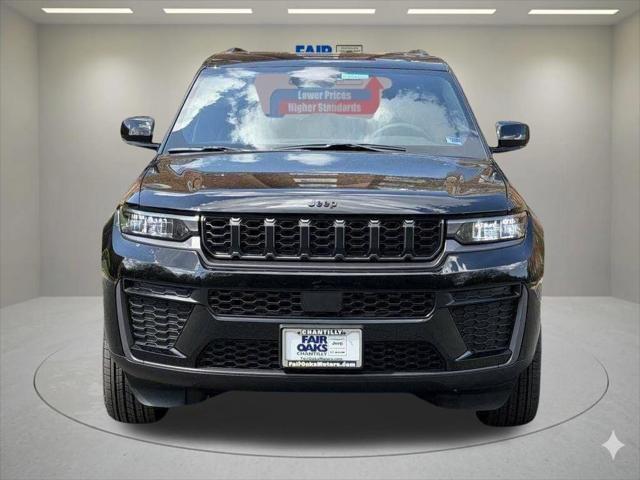 2026 Jeep Grand Cherokee GRAND CHEROKEE LAREDO ALTITUDE 4X4 2026 Jeep Grand Cherokee GRAND CHEROKEE LAREDO ALTITUDE 4X4