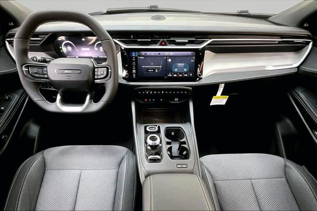 2026 Jeep Cherokee Laredo 4x4