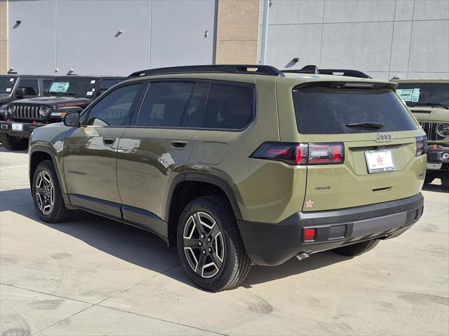 2026 Jeep Cherokee CHEROKEE LAREDO 4X4