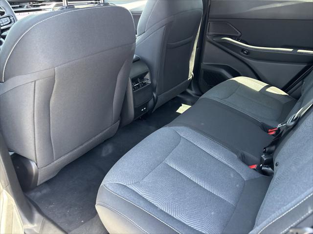 2026 Jeep Cherokee Laredo 4x4
