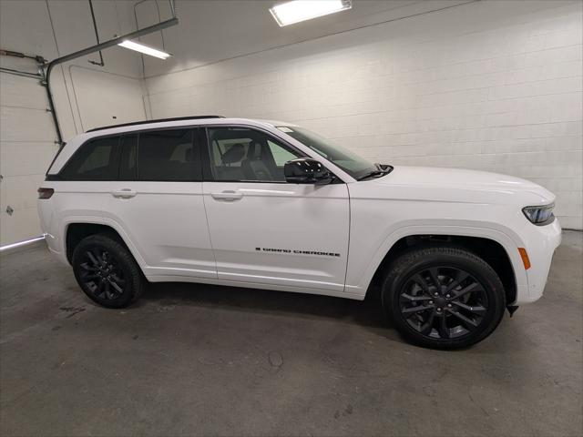 2026 Jeep Grand Cherokee GRAND CHEROKEE LIMITED RESERVE 4X4
