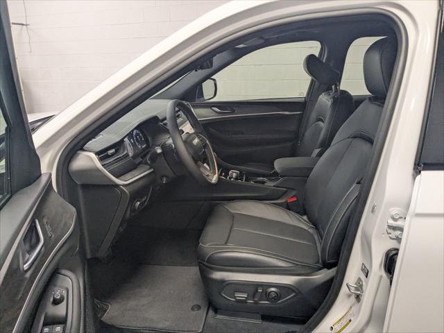 2026 Jeep Grand Cherokee Limited Reserve