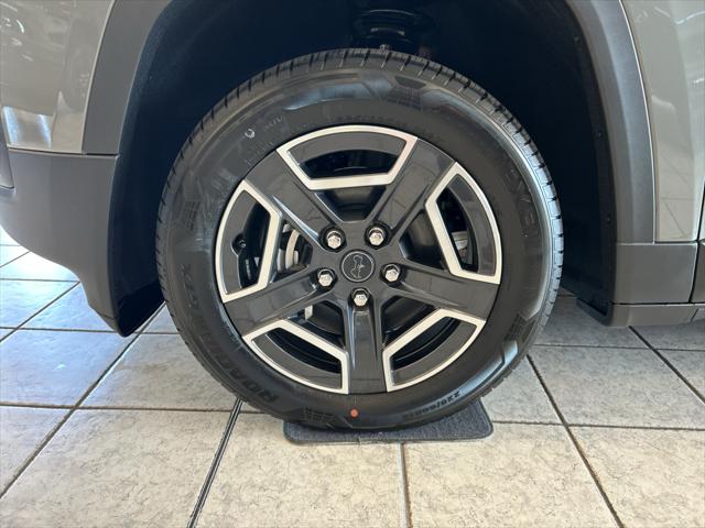 2026 Jeep Cherokee CHEROKEE LAREDO 4X4