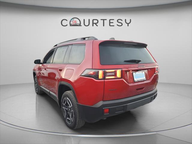 2026 Jeep Cherokee CHEROKEE LAREDO 4X4