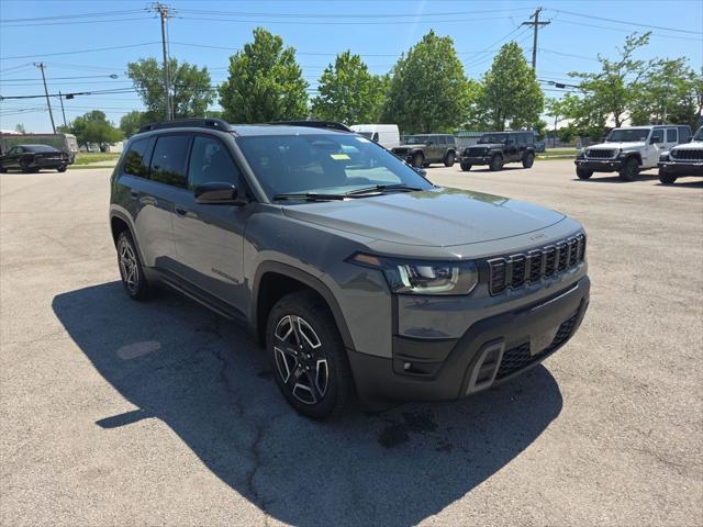 2026 Jeep Cherokee CHEROKEE LAREDO 4X4