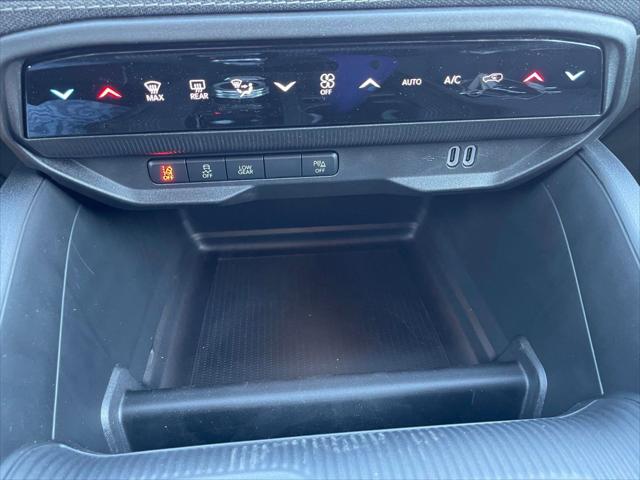 2026 Jeep Cherokee Laredo for sale in Urbandale, IA