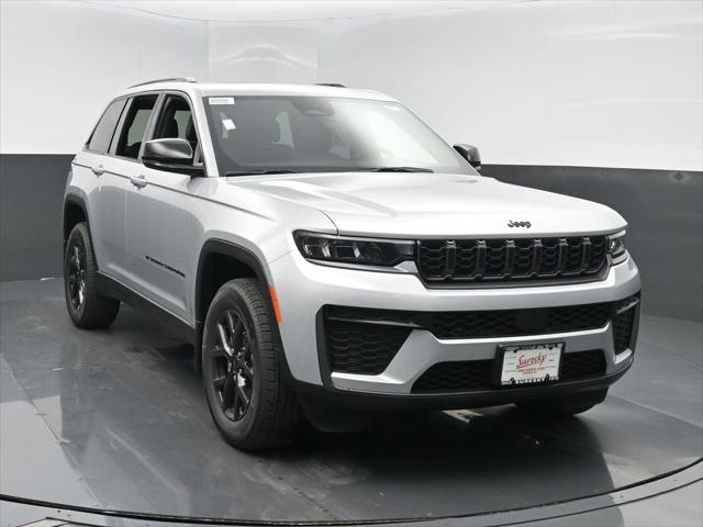 2026 Jeep Grand Cherokee Altitude 4x4 for sale in Goshen, NY
