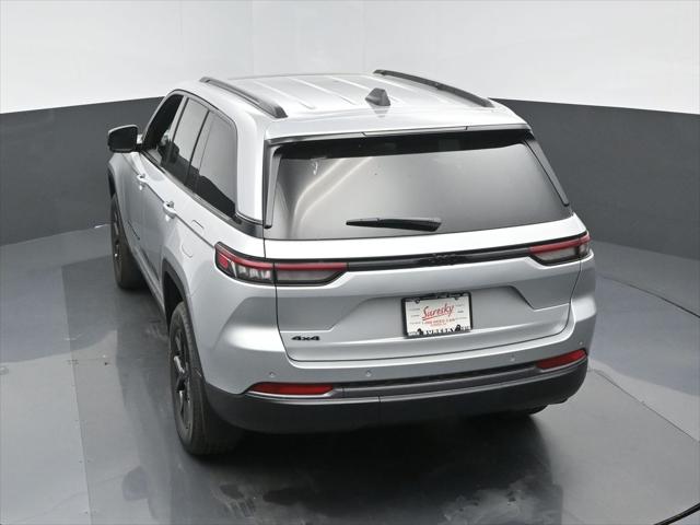 2026 Jeep Grand Cherokee Altitude 4x4