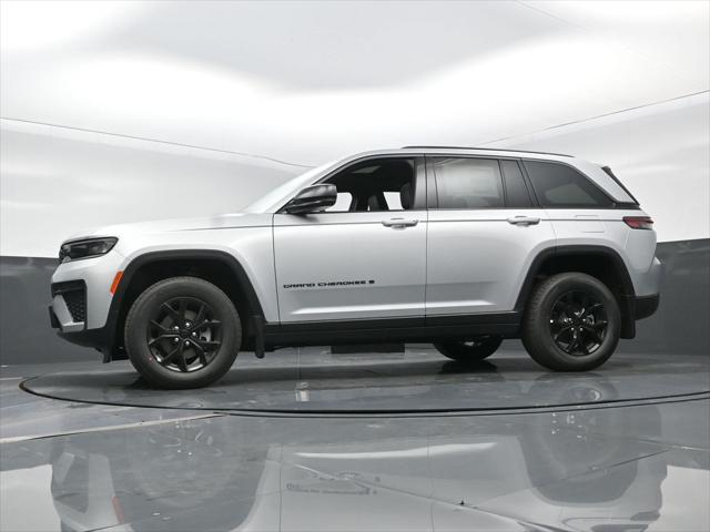 2026 Jeep Grand Cherokee Altitude 4x4