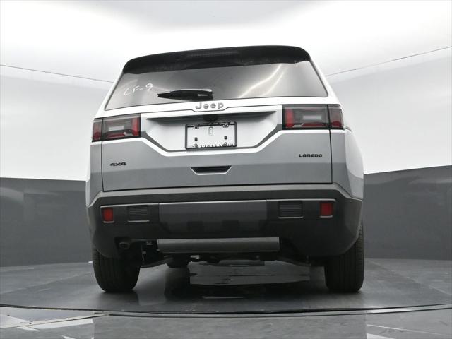 2026 Jeep Cherokee Laredo 4x4