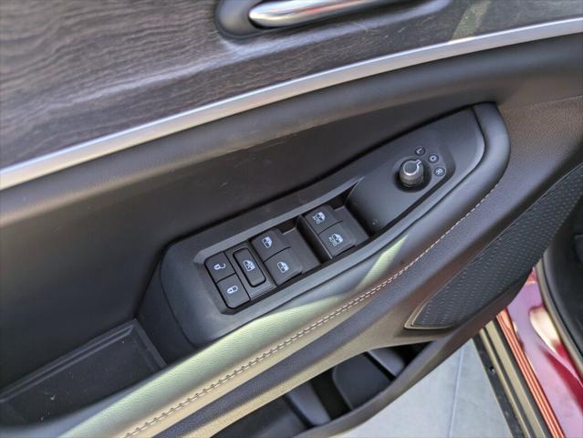 2026 Jeep Grand Cherokee Altitude 4x2