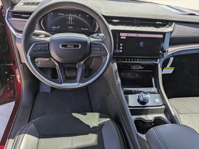 2026 Jeep Grand Cherokee Altitude 4x2