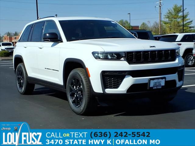 2026 Jeep Grand Cherokee GRAND CHEROKEE LAREDO ALTITUDE 4X4