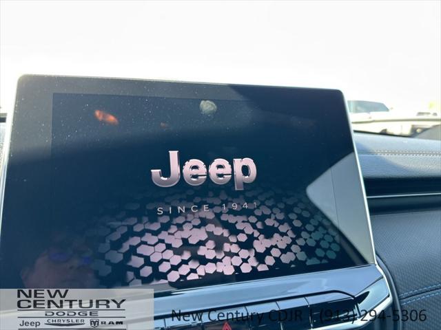 2026 Jeep Compass Latitude Altitude