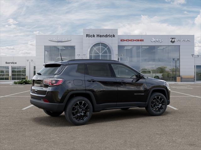 New 2026 Diamond Black Crystal Pearl-Coat Exterior Paint Jeep Latitude image 64